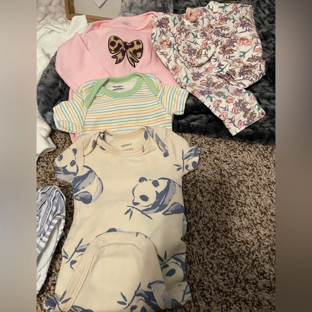 🎀  Baby Girl Clothing Bundle | Size 0–3 M | 10 Pieces | Carter’s, Gerber & More
